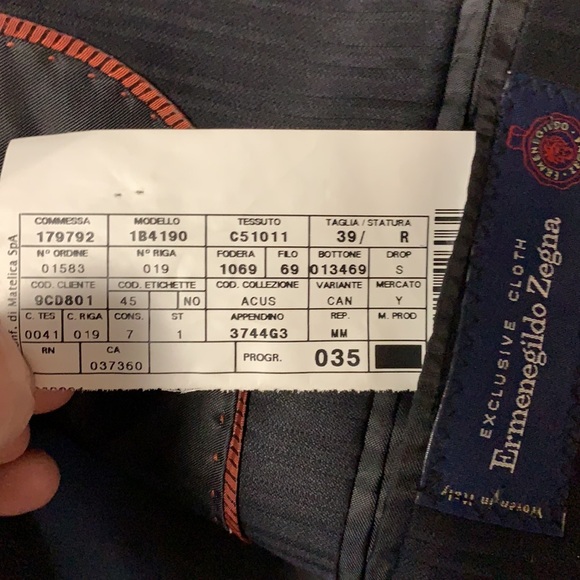 - Ermeneglido Zegna Coppley Suit - - Picture 10 of 10